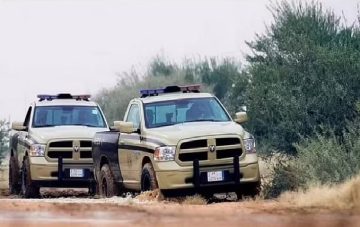 ضبط مواطن أشعل النار في أراضي الغطاء النباتي بالشر…
